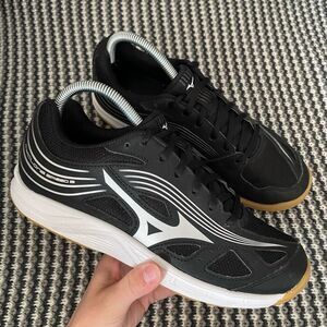 Mizuno Cyclone Speed 3 black volleyball sneaker women’s shoe size 9